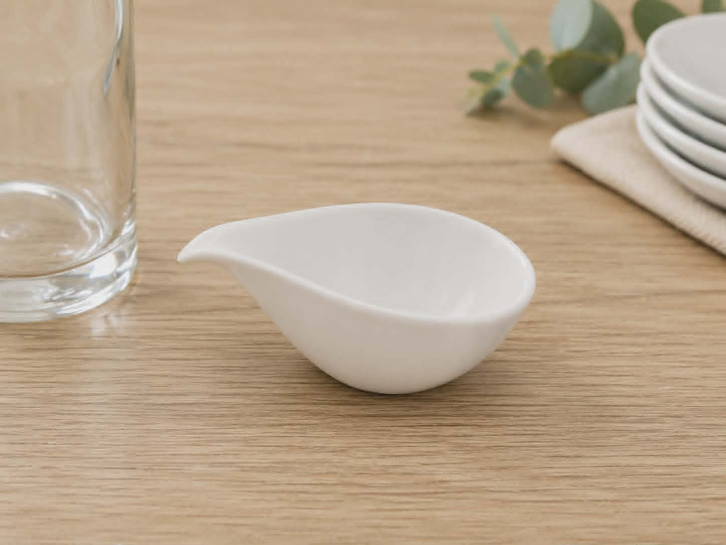 Mini saucière en porcelaine blanche